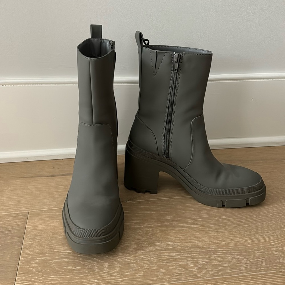 Zara boots
